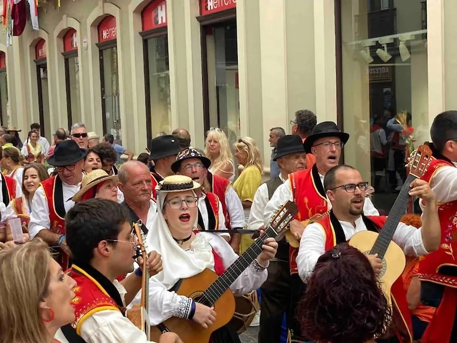 Daire Romantisches Haus In Der Historischen Altstadt Von Orotava La Orotava